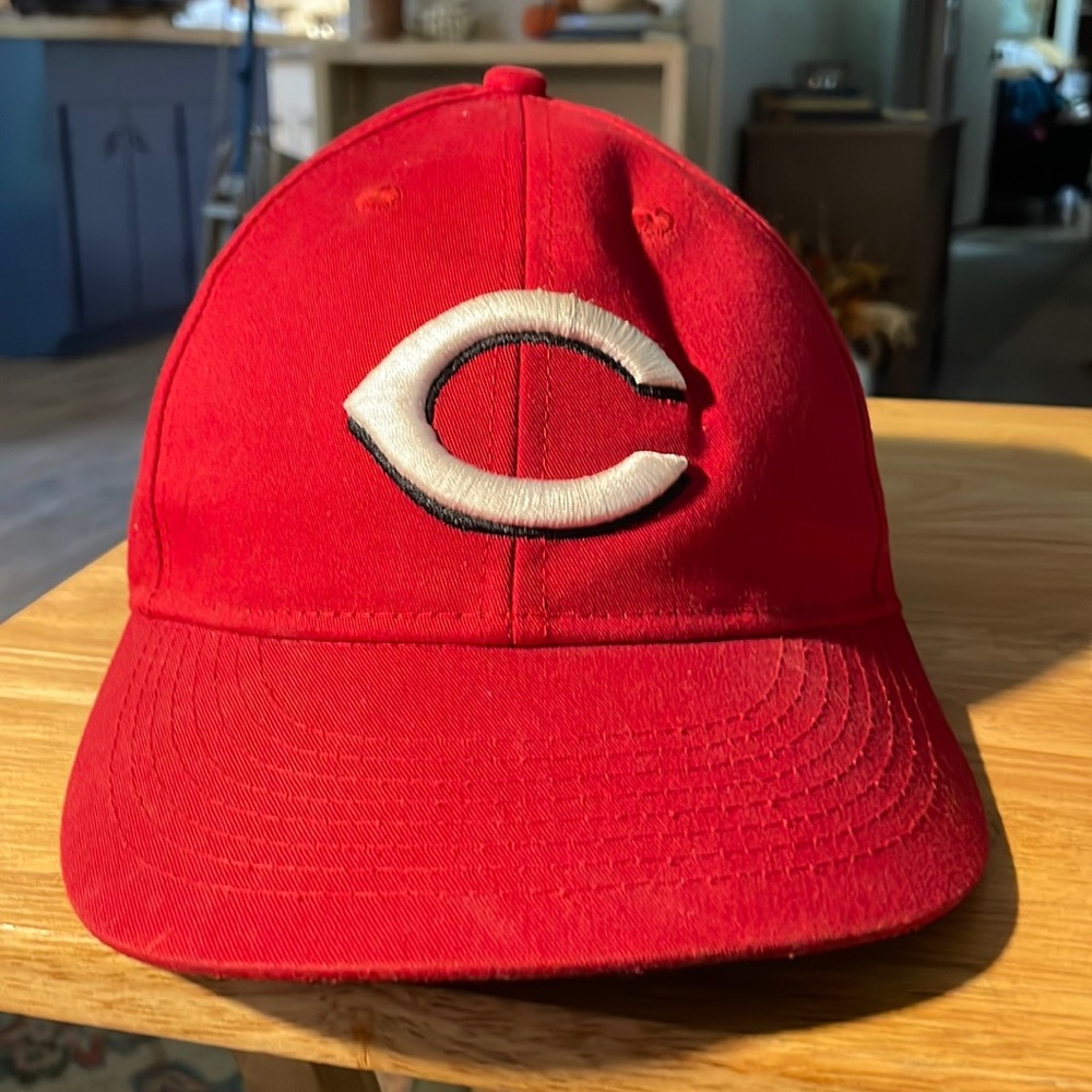 Cincinnati Reds baseball cap youth size and white emblem black trim Official MLB